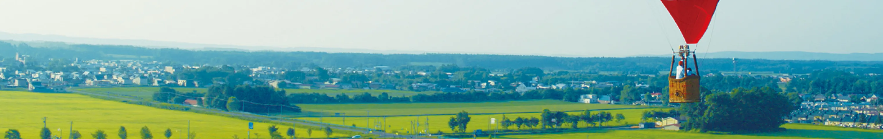 気球が飛ぶ様子