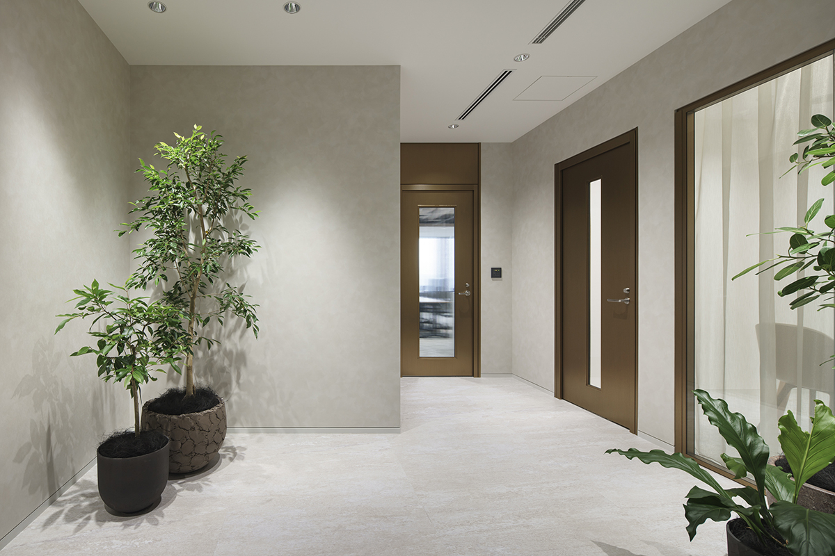 タイル│フレキシブルオフィス 共有ラウンジ