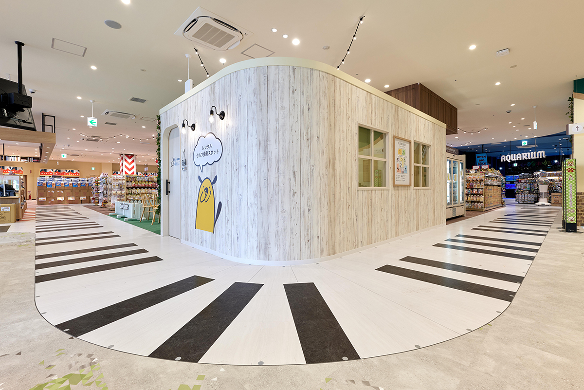 ペットショップ 店内・通路│タイル・シート