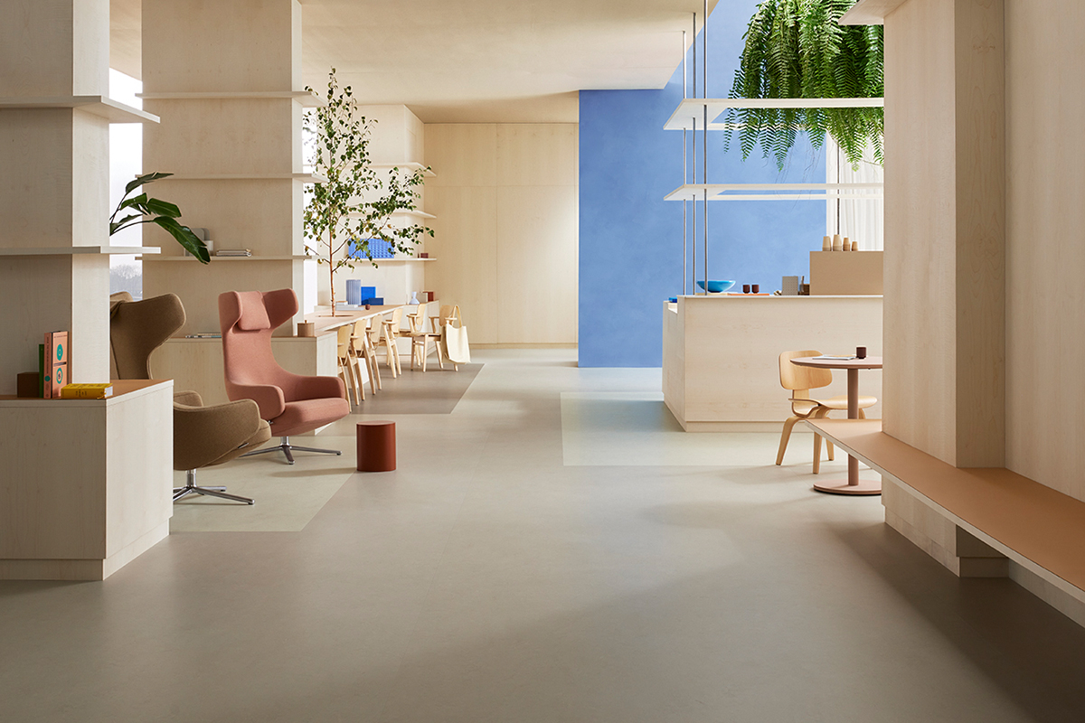 天然素材のリノリウム床材「マーモリウム」がリニューアル。流行の色柄を多く取り入れ、より選びやすくなりました。