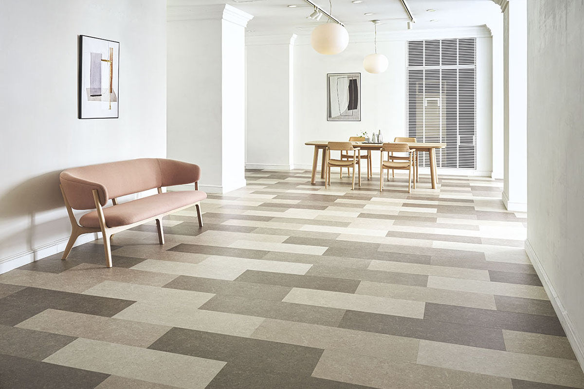 石目・抽象柄タイルシリーズ「マティルNW」。3年ぶりの改訂で注目の新色柄をご紹介